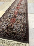 Couristan Gem Collection Antique Nian 2'2X9'3 100% Wool Area Rug ::new::. Fixed Price $395.00.