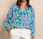 Southern Tide Bonnie Vintage Garden V-neck Top Spruce Shade. Fixed Price $81.00.