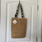 Sand Straw Tote Bag Shopper Shoulder Lined New Sunny Beach Vacation. Fixed Price $11.99.