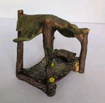 Marshall Home & Garden Fairy Leaf Canopy Bed 4"T 4"W. Fixed Price $10.00.