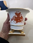 Herend Mini Cachepot With Feet Chinese Bouquet Rust (apponyi Orange) Pattern. Fixed Price $100.00.